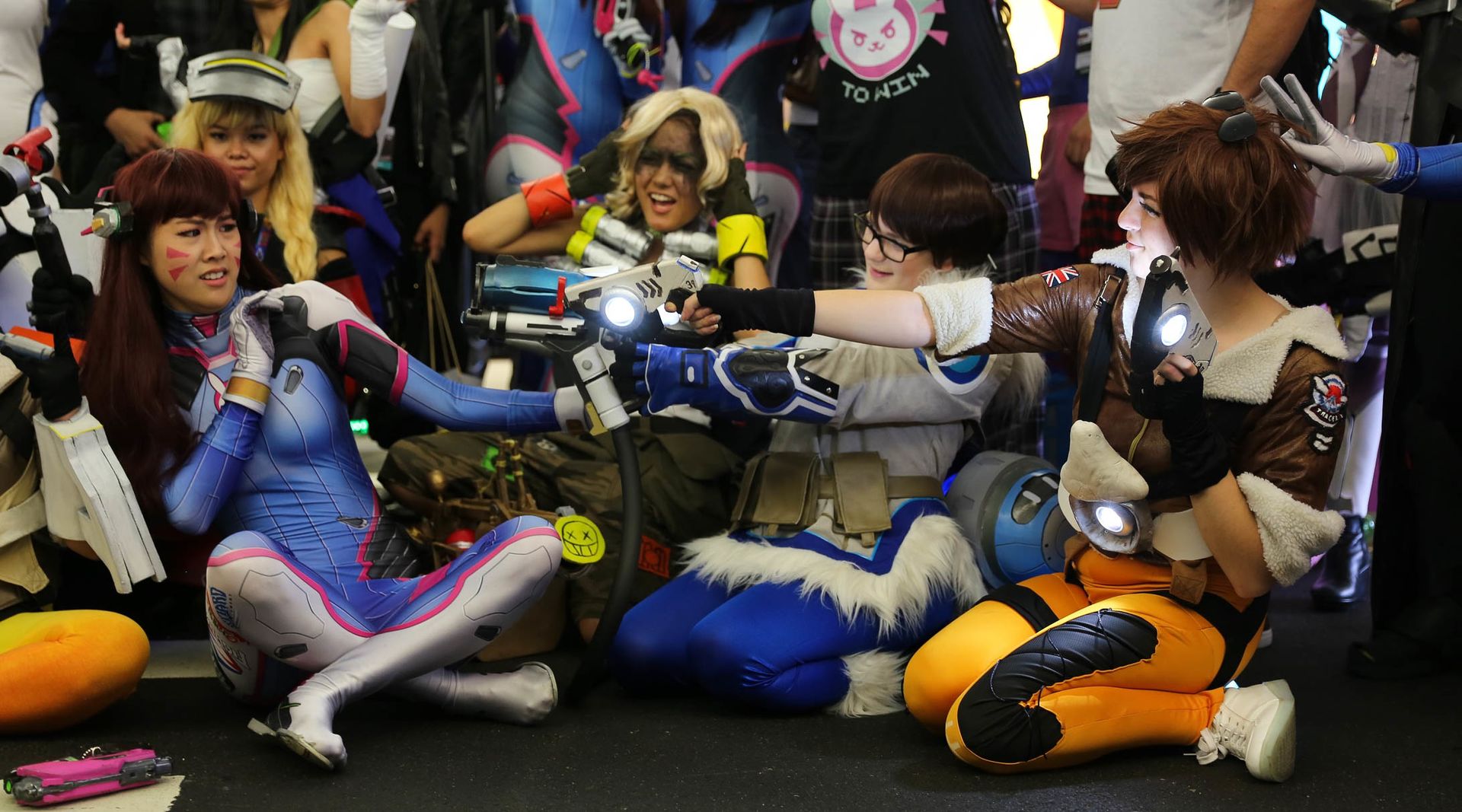 Fortnite vs. Overwatch Cosplay Roundup!